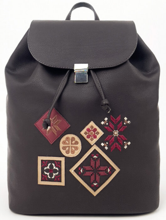 Рюкзак жіночий з кишенею для ноутбука 13,6" Alba Soboni 250322 темний шоколад